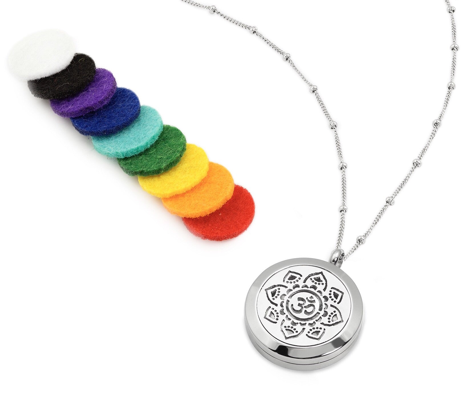 004) Silver Aum/Om Aromatherapy / Essential Oils Diffuser Necklace